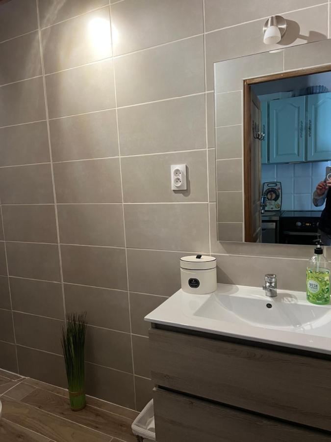 Domaine Le Manoir, Gites De Charme Et De Caractere Avec Piscines Privatisees Et Spa Nordique Fossemagne Exteriör bild